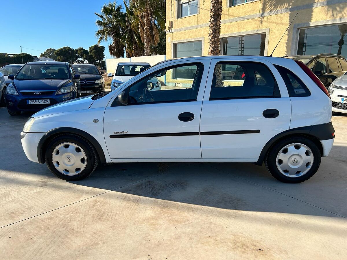 OPEL CORSA COMFORT 1.2 AUTO SPANISH LHD IN SPAIN 85000 MILES SUPERB 2001